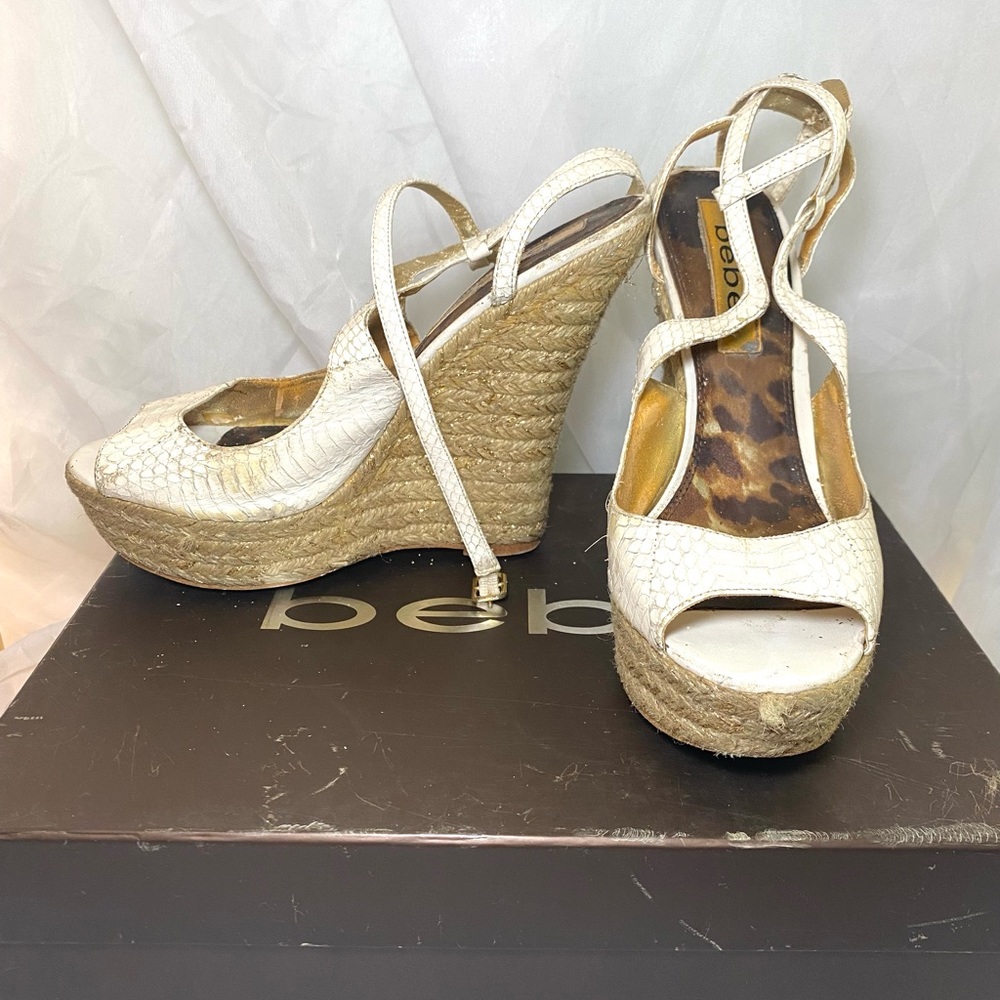 Bebe wedges